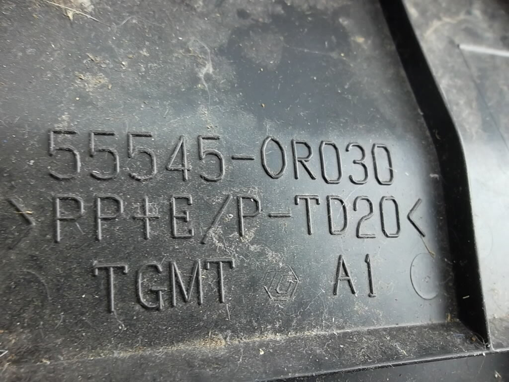 2013-2018 Toyota RAV4 Cabin Fuse Box Cover 55545-0R030