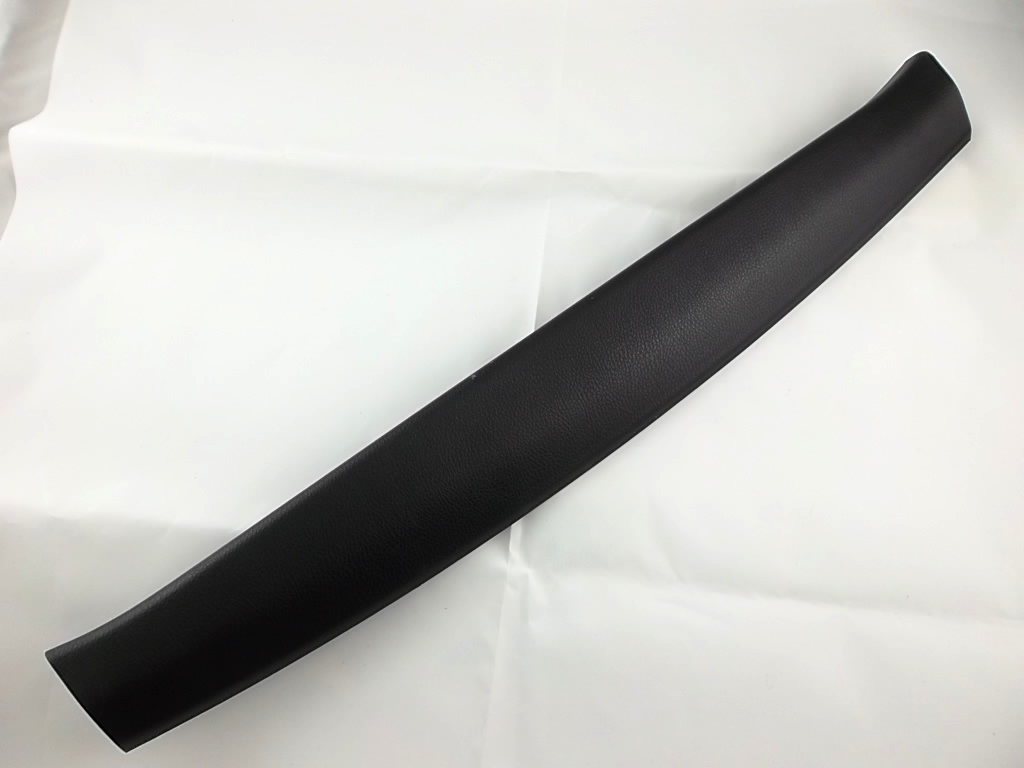 2013-2018  Toyota RAV4V Glass Rear Hatch Trim 67939-0R030