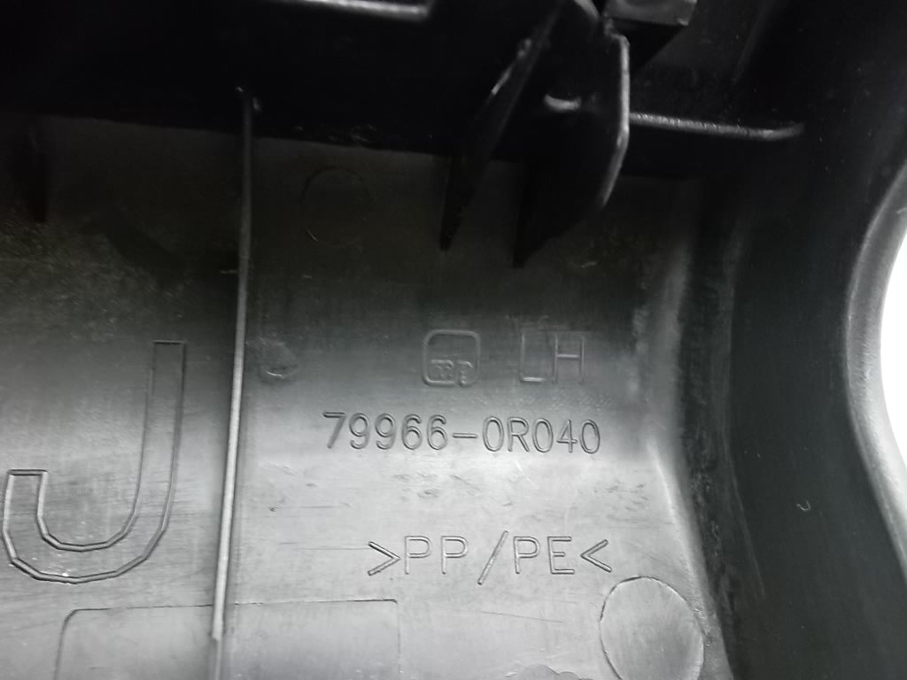 Seat Track End Cover 79966-0R040 Toyota RAV4 2013-2018
