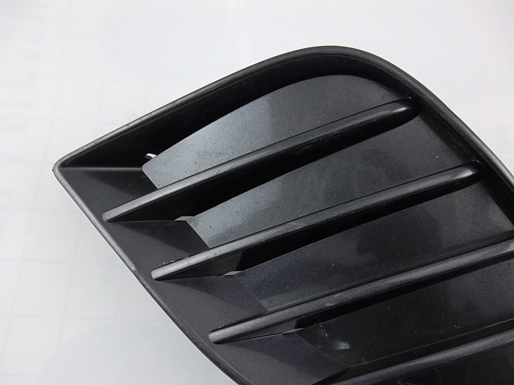 2014-2019 Toyota Corolla Fog Lamp Light Cover Driver 81482-02510