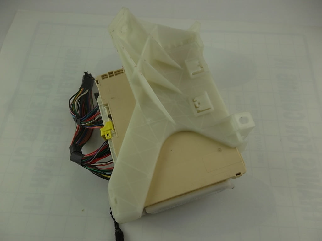2013-2014 Toyota Sienna Interior Cabin Fuse box Multiplex 82730-08120