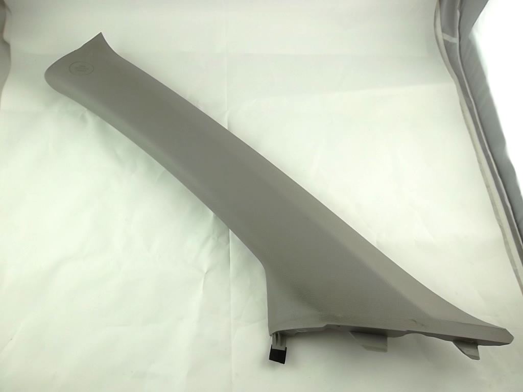 2008-2013 Toyota Highlander Front Pillar Trim Garnish Driver 62220-48110