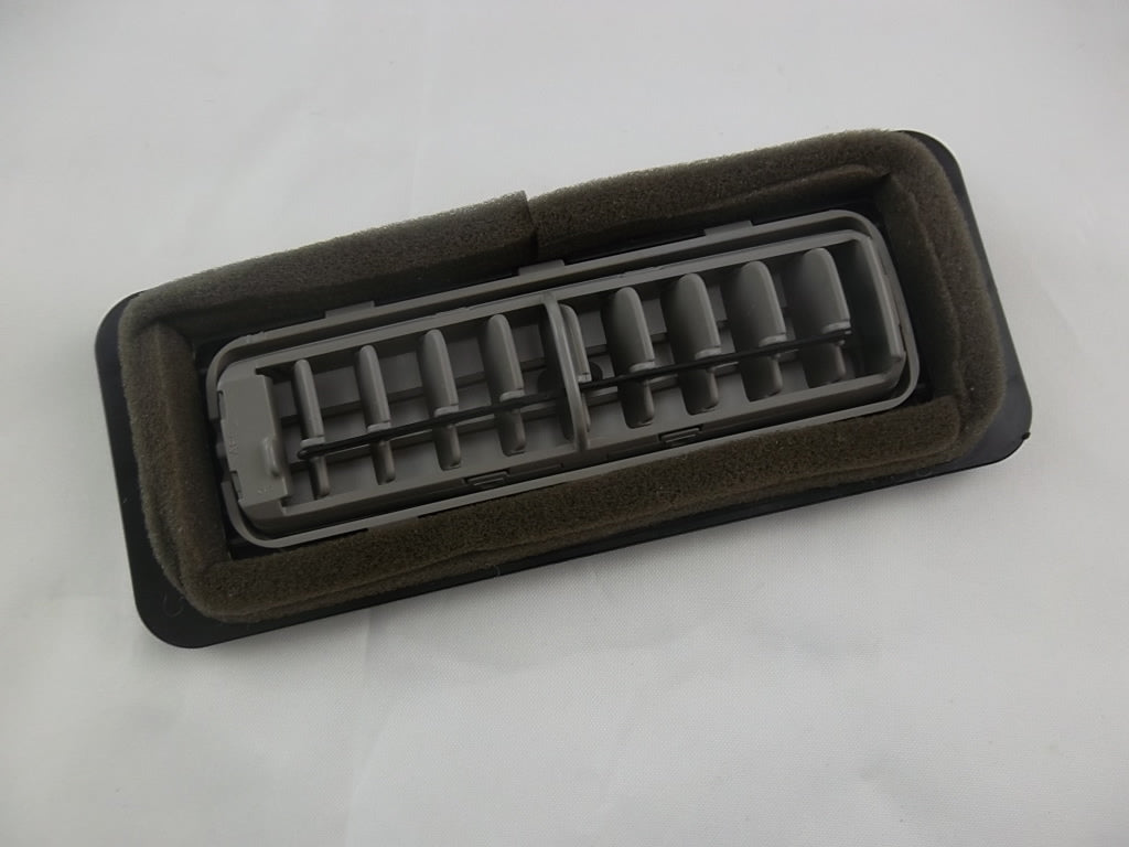 2008-2013 Toyota Highlander Rear Air Outlet Register 63601-48010