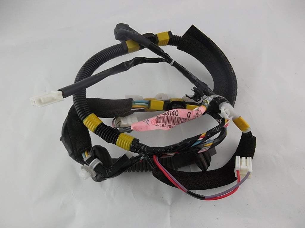 2008-2013 Toyota Highlander Rear Door Wire Harness Passenger 82153-48140
