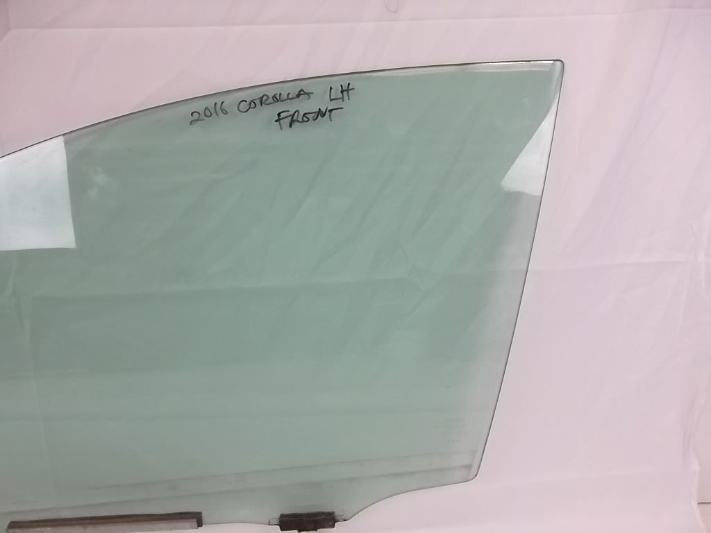 2014-2018 Toyota Corolla  Front Door Glass Driver 68102-02420
