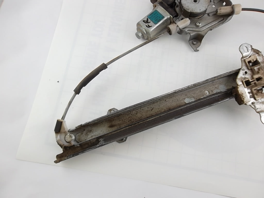 2007-2012 Front Window Regulator Passenger 80720-EE00D