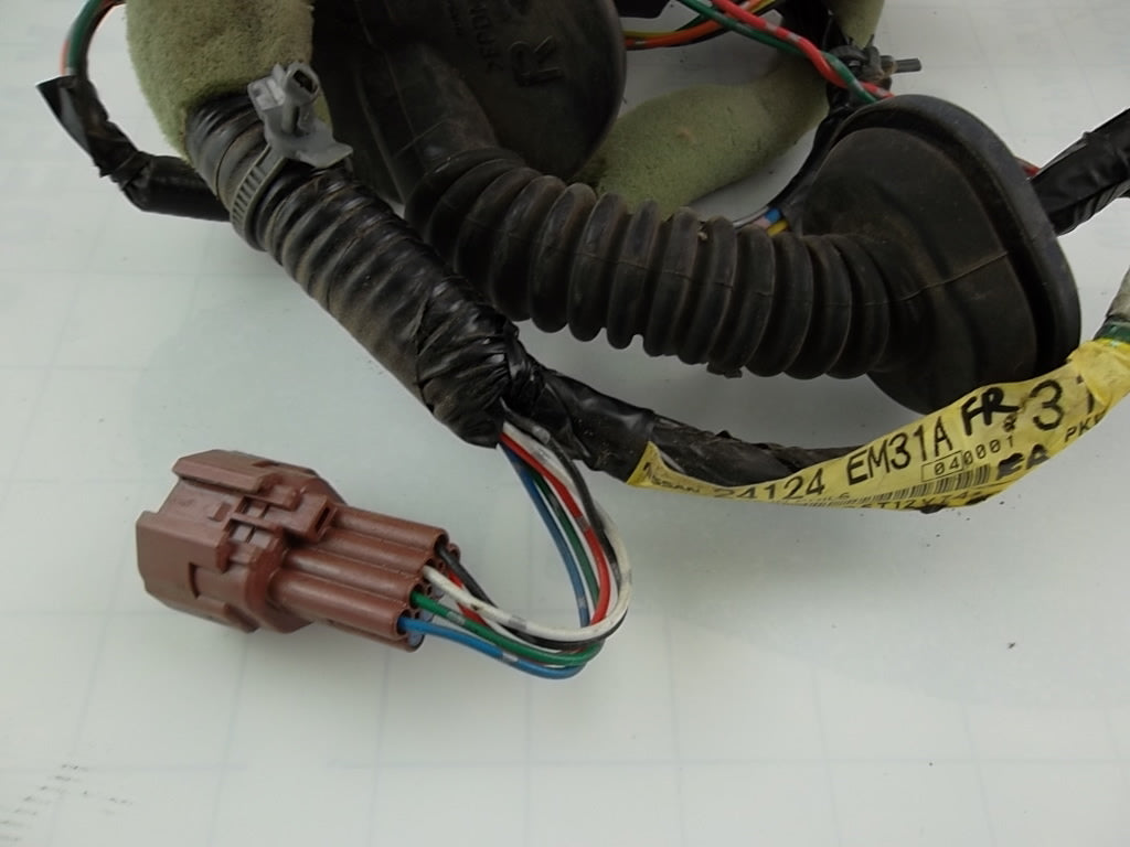 2007-2011  Nissan Versa Front Door Wire Harness 24124-EM31A