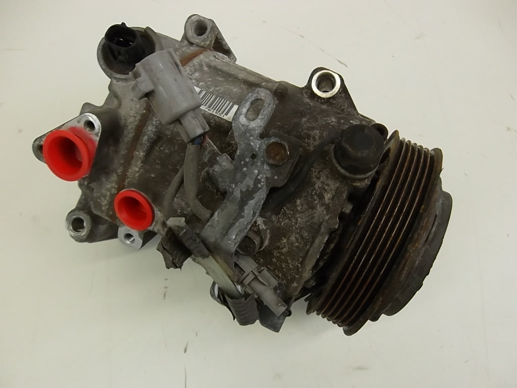 2013-2014 Toyota RAV4 AC Compressor 88320-42140
