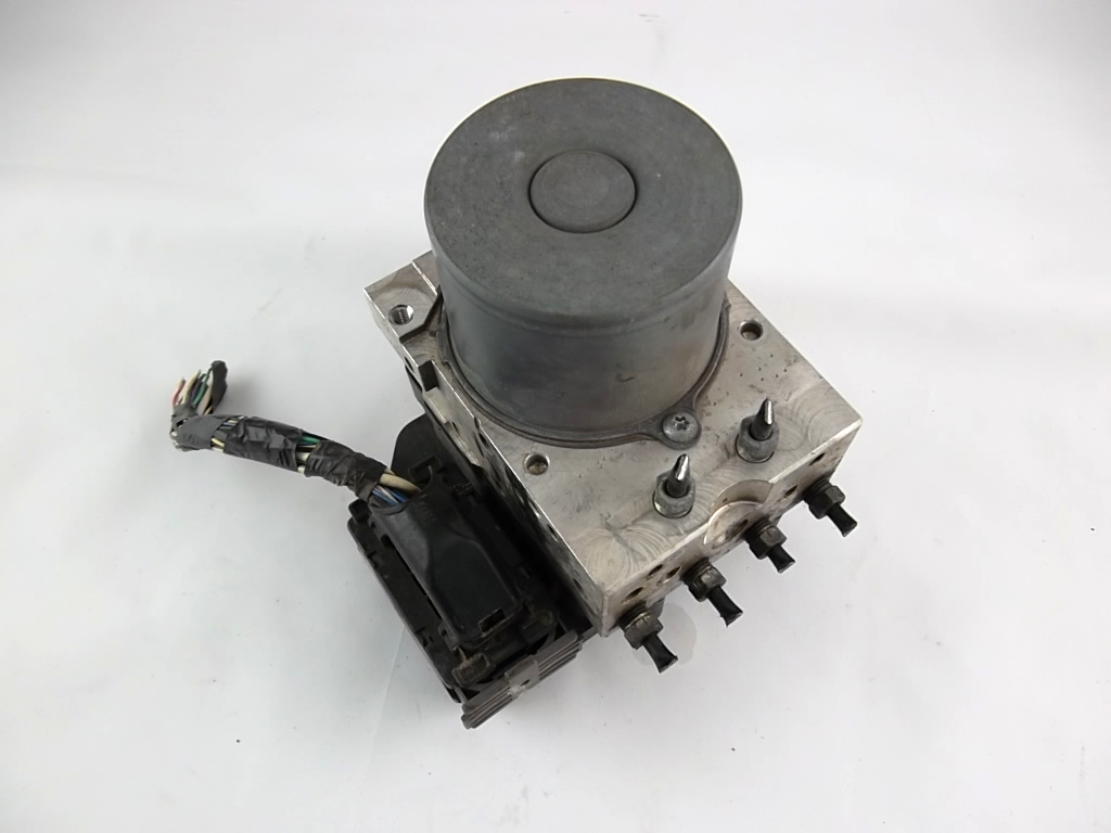 2013-2014 Toyota RAV4 Gasoline Anti-Lock Brake ABS Pump 44050-0R140