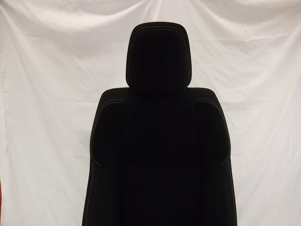 2013-2019 Toyota RAV4   Front Seat Passenger FB20 71600-0R020