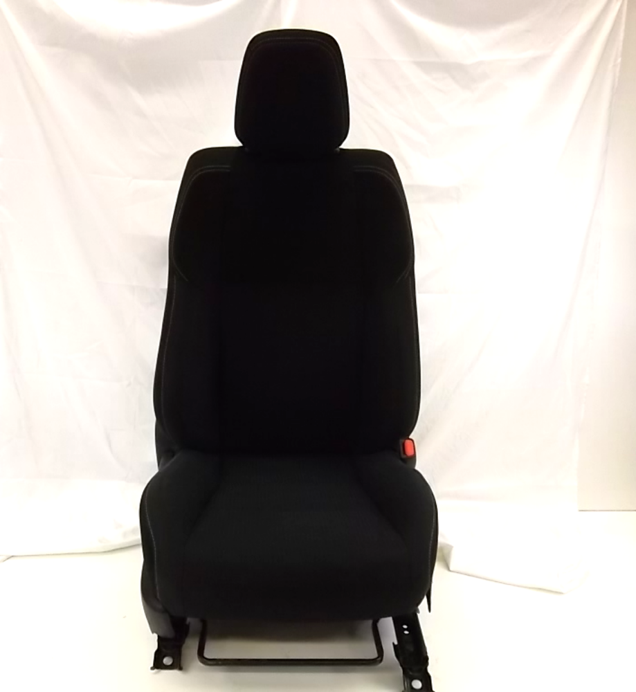 2013-2019 Toyota RAV4   Front Seat Passenger FB20 71600-0R020