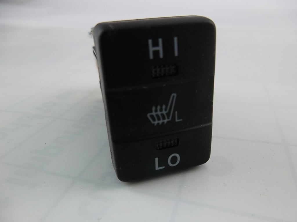 Seat Heater Switch Driver 84751-0R032 Toyota RAV4 Corolla 2014-2019