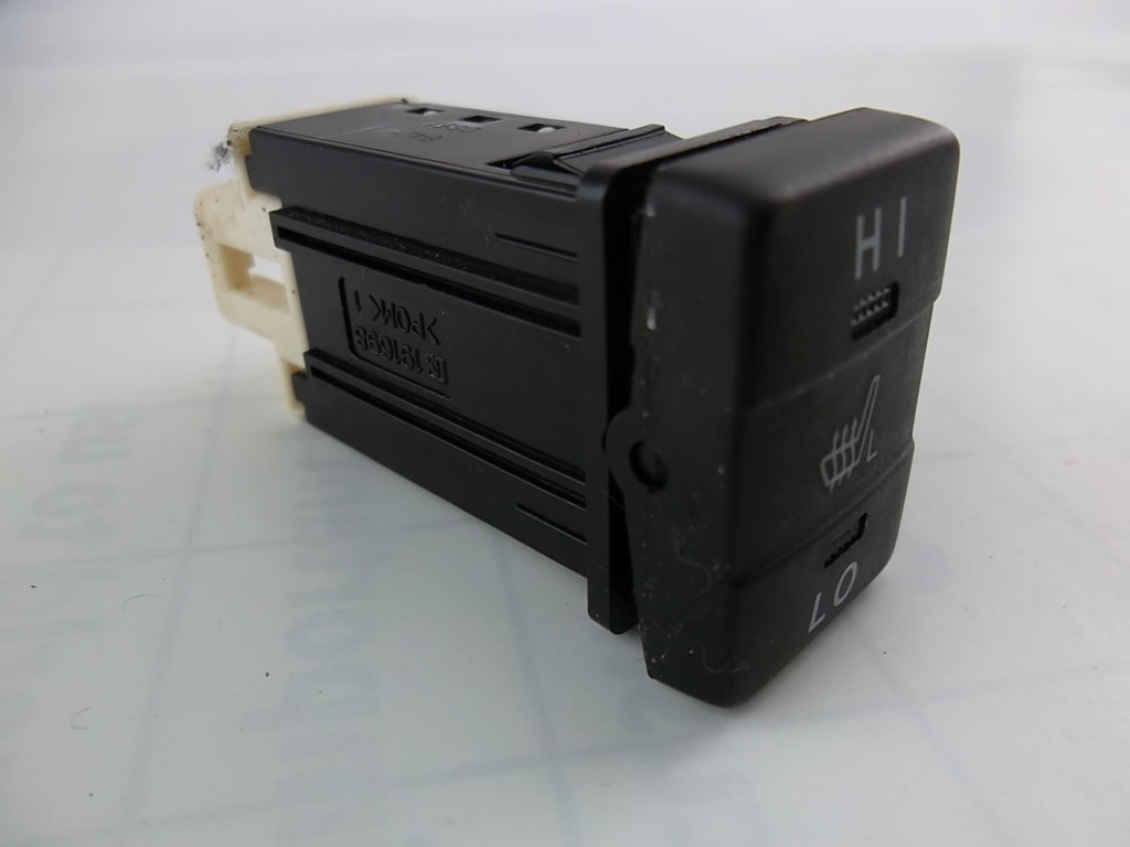Seat Heater Switch Driver 84751-0R032 Toyota RAV4 Corolla 2014-2019