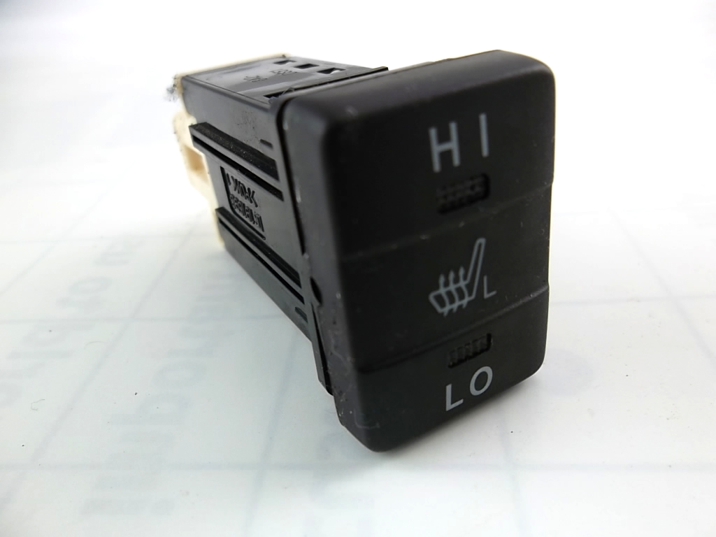 Seat Heater Switch Driver 84751-0R032 Toyota RAV4 Corolla 2014-2019