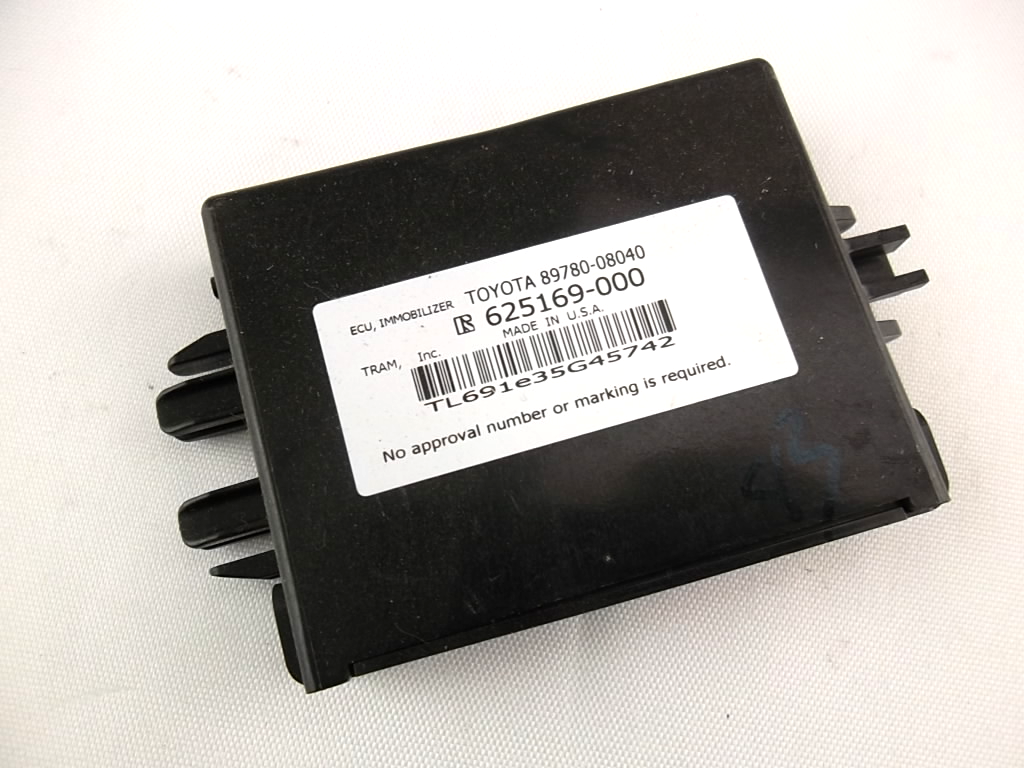2011-2014 Toyota Sienna Immobilizer Transponder Computer 89780-08040