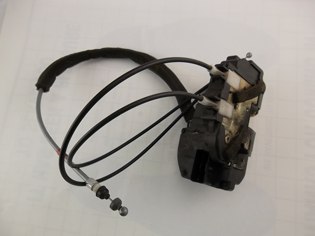 2007-2011 Nissan Versa Rear Door Lock Actuator Passenger 82500-EL00A