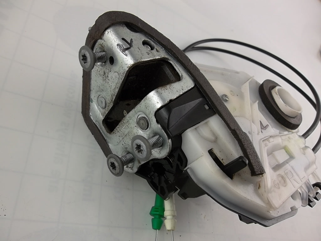 Toyota Corolla Camry RAV4 Rear Door Lock Actuator Driver 69060-02340
