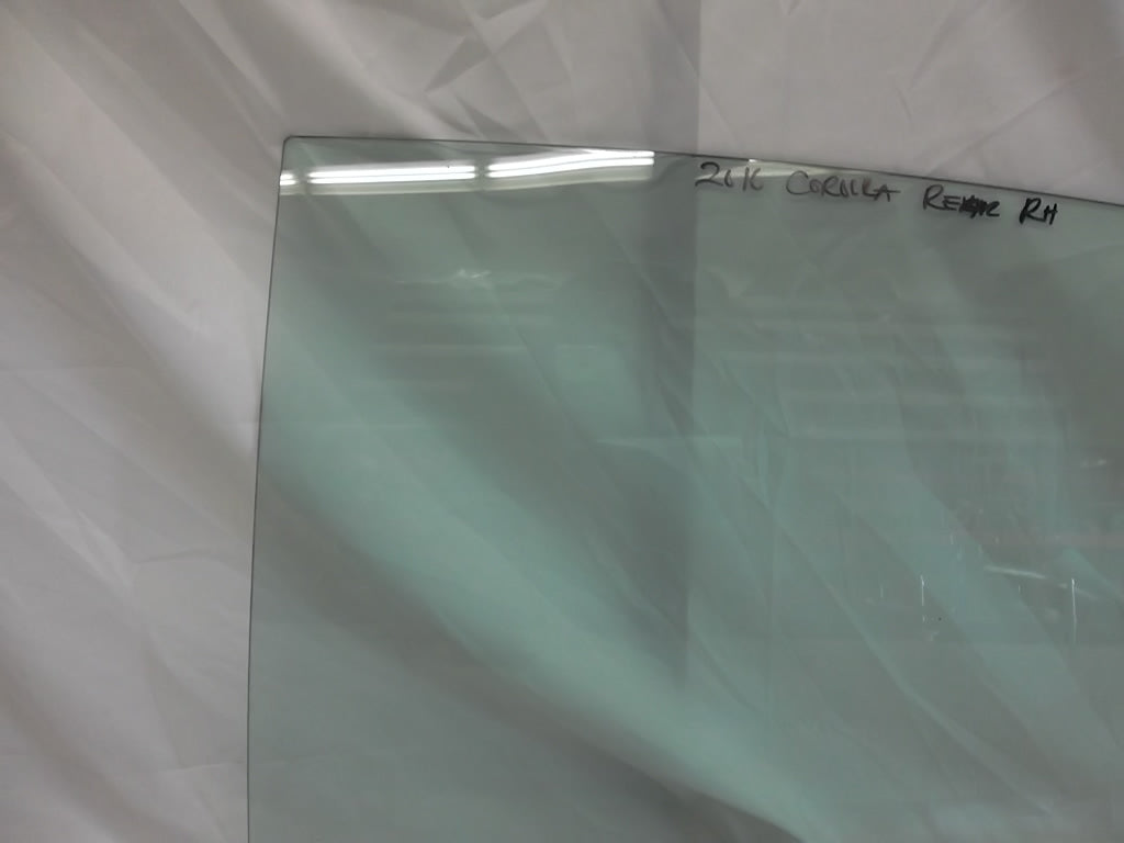2014-2019 Toyota Corolla Rear Door Glass Passenger 68103-02400