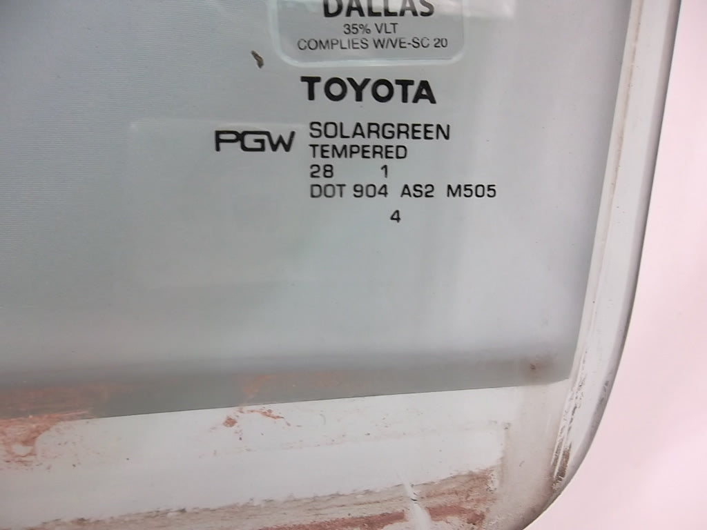 2011-2019 Toyota Sienna Window Door Glass Front Driver 68102-08050