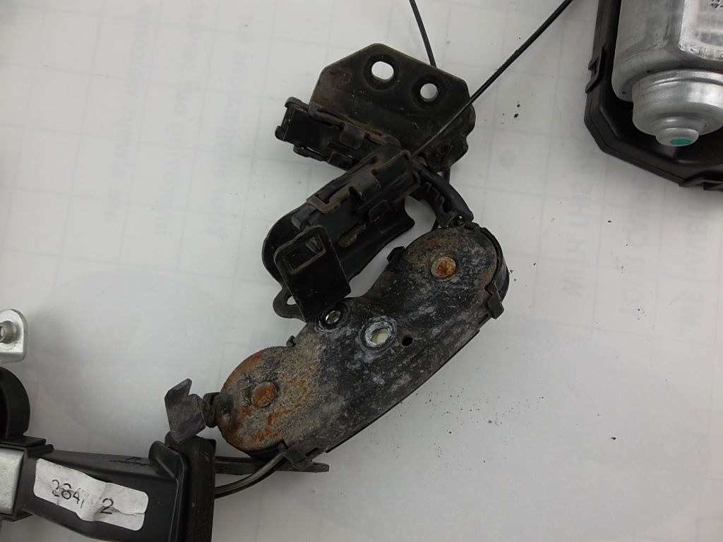 Electric Sliding Door Motor Passenger 85005-08013 Toyota Sienna 2011-2014