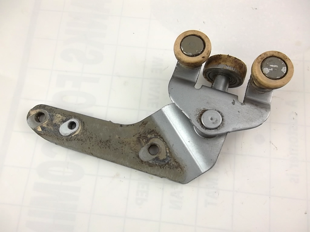 2011-2020 Toyota Sienna Slide Door Roller Lower Passenger 68350-08031
