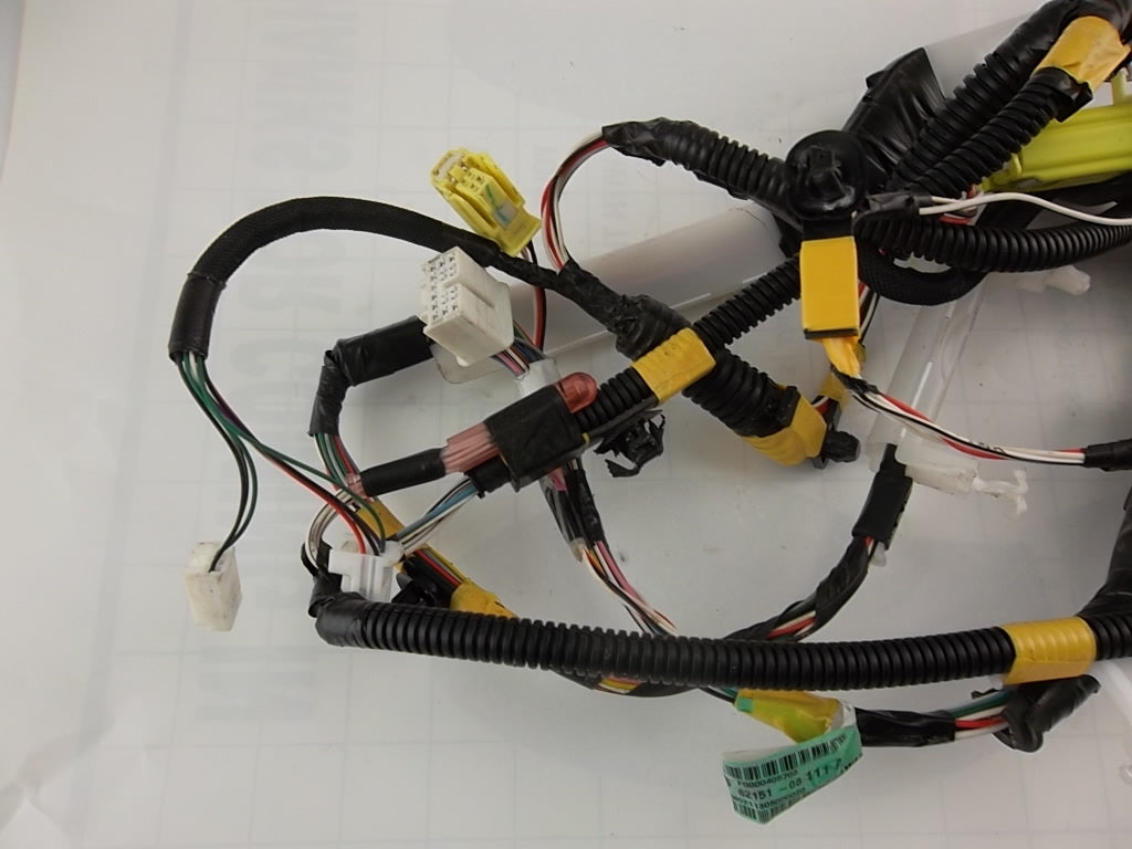 2011-2014 Toyota Sienna Front Door Wire Harness Passenger 82151-08111