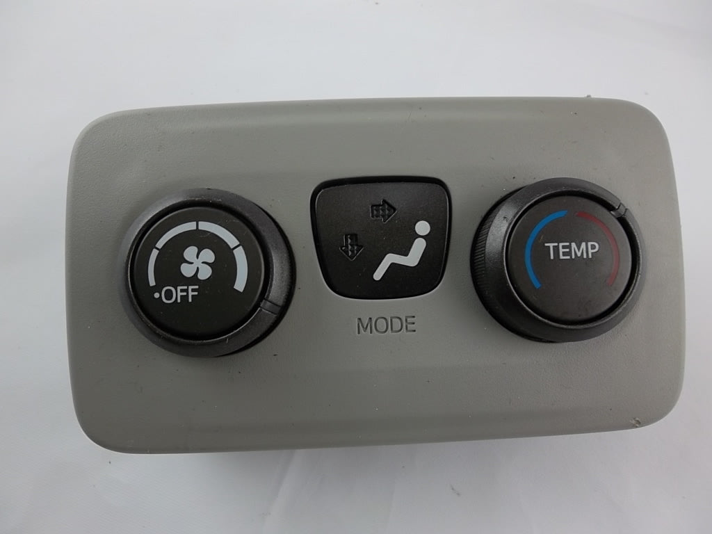 2011-2014 Toyota Sienna Rear Climate Temperature Control 55900-08120
