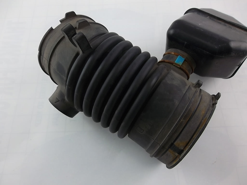 2011-2014 Toyota Sienna 3.5L Air Intake Duct Tube Hose 17881-0P080