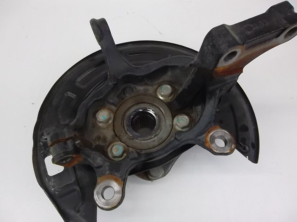 2011-2019 Nissan Sentra Knuckle Spindle Driver 40015-1KA1A