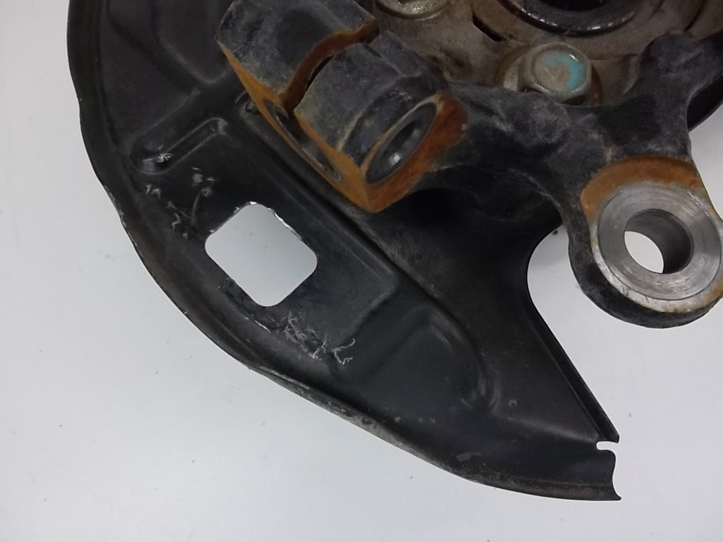2011-2019 Nissan Sentra Knuckle Spindle Driver 40015-1KA1A