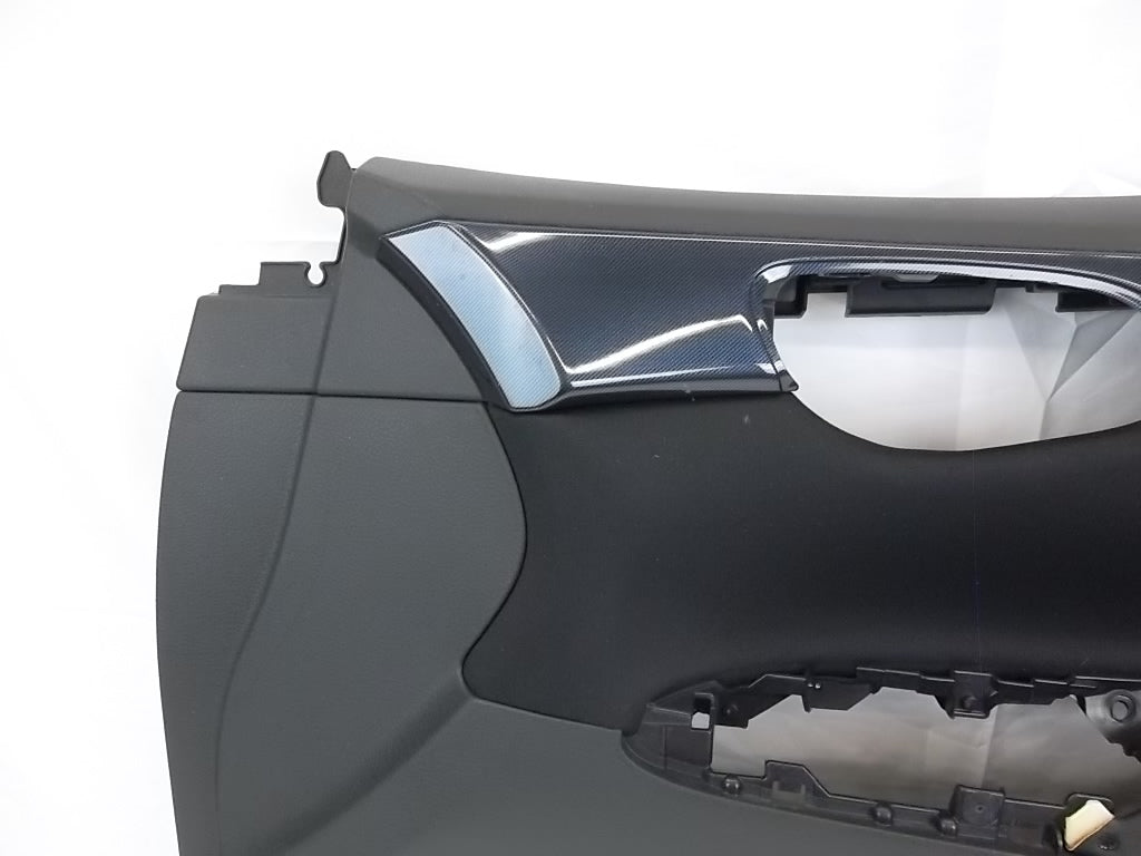 2015-2019 Nissan Sentra Front Door Trim Panel Passenger 80900-4AF5A