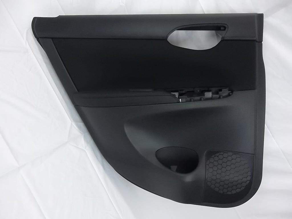 2015-2019 Nissan Sentra Rear Door Trim Panel Driver 82901-4AF0C