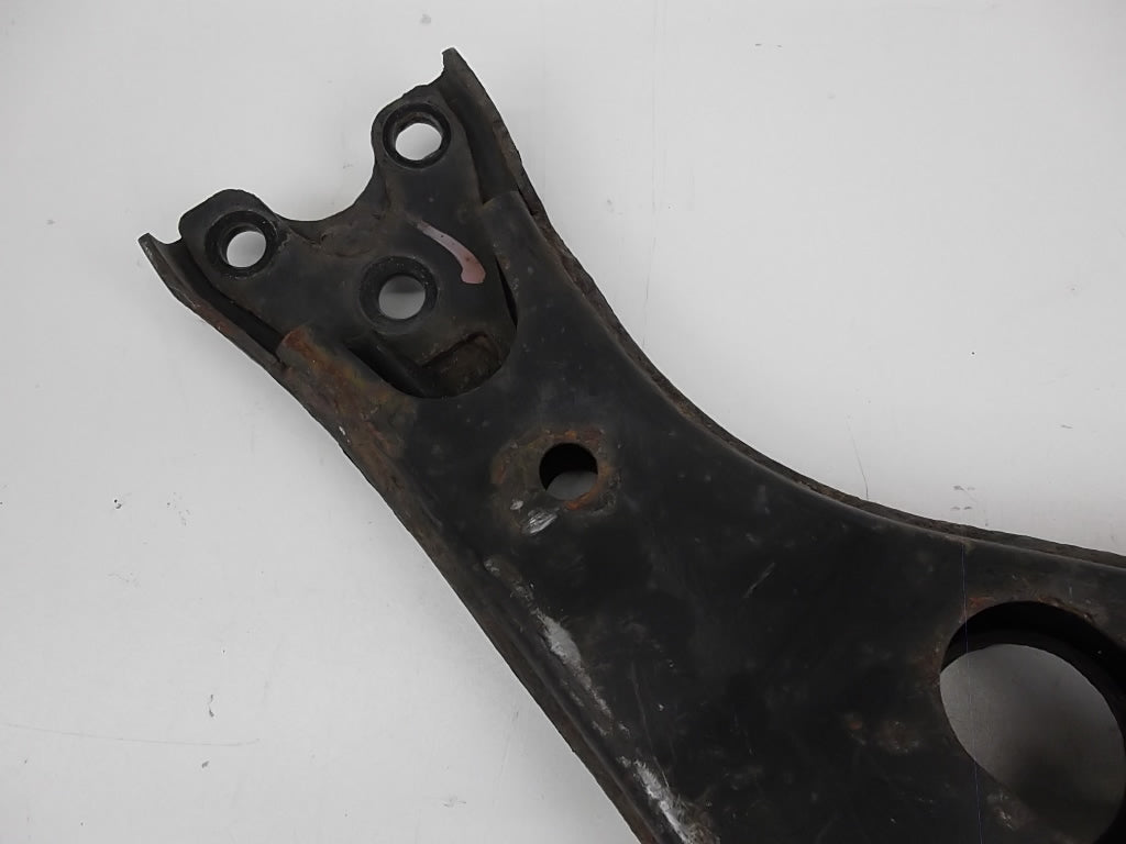2014-2019 Toyota Corolla Front Lower Control Arm Driver 48069-02300