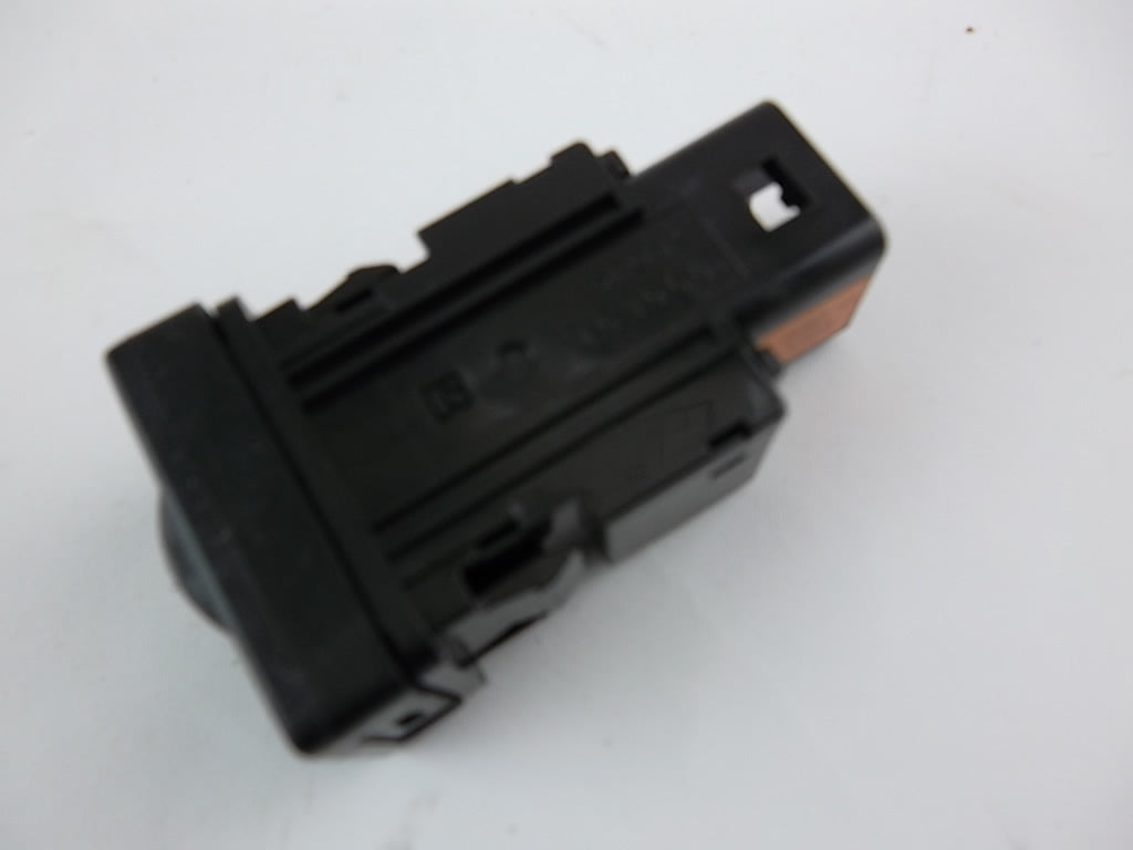 Seat Heater Switch Driver 84751-06111 Toyota Sienna Camry Highlander