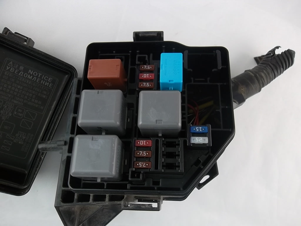 2012-2017 Toyota Camry Engine Room Relay 82742-33030