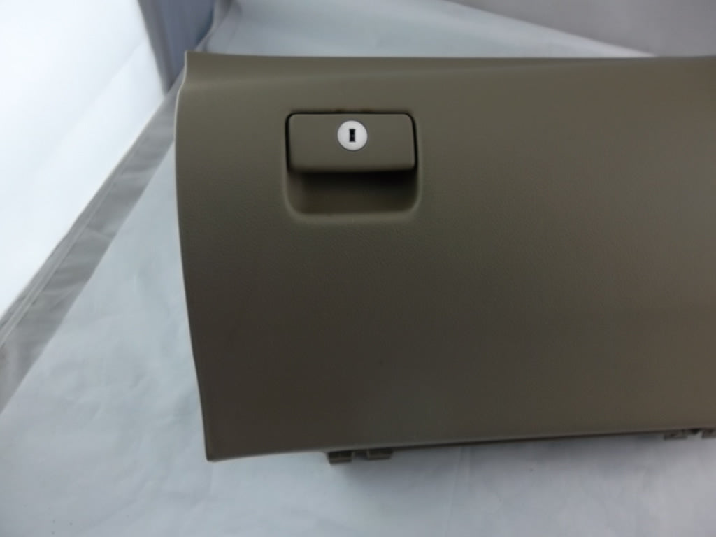 2010-2013 Toyota Highlander Glove Box 55501-0E040