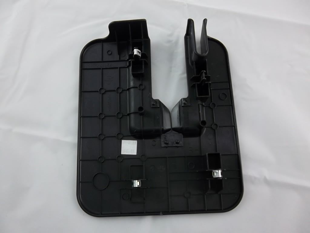 2008-2013 Highlander Rear Seat Track Cover Passenger 72157-0E030