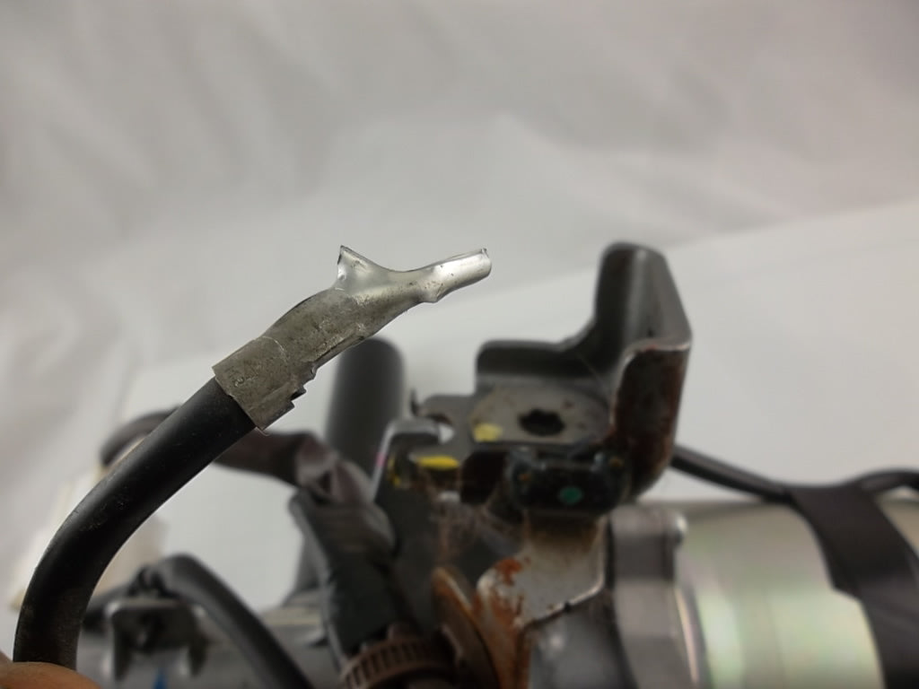 2012-2017 Toyota Camry Steering Column 89650-06020