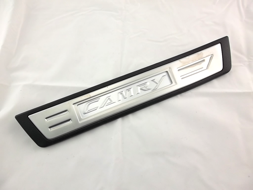 2012-2017 Toyota Camry Rear Door Sill Plate Driver PT922-03120