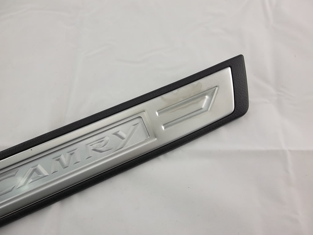 2012-2017 Toyota Camry Rear Door Sill Plate Driver PT922-03120
