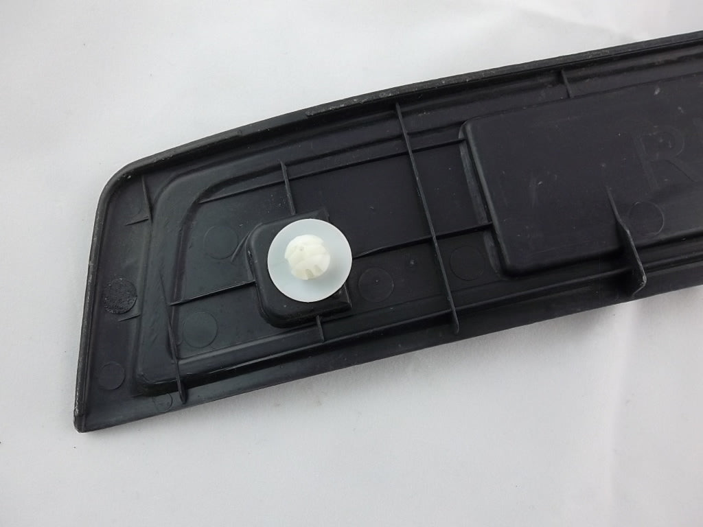 2012-2017 Toyota Camry Rear Door Sill Plate Passenger