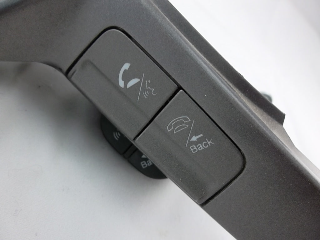 2009-2010 Honda Pilot Audio Remote Command Switch 35880-SZA-A01