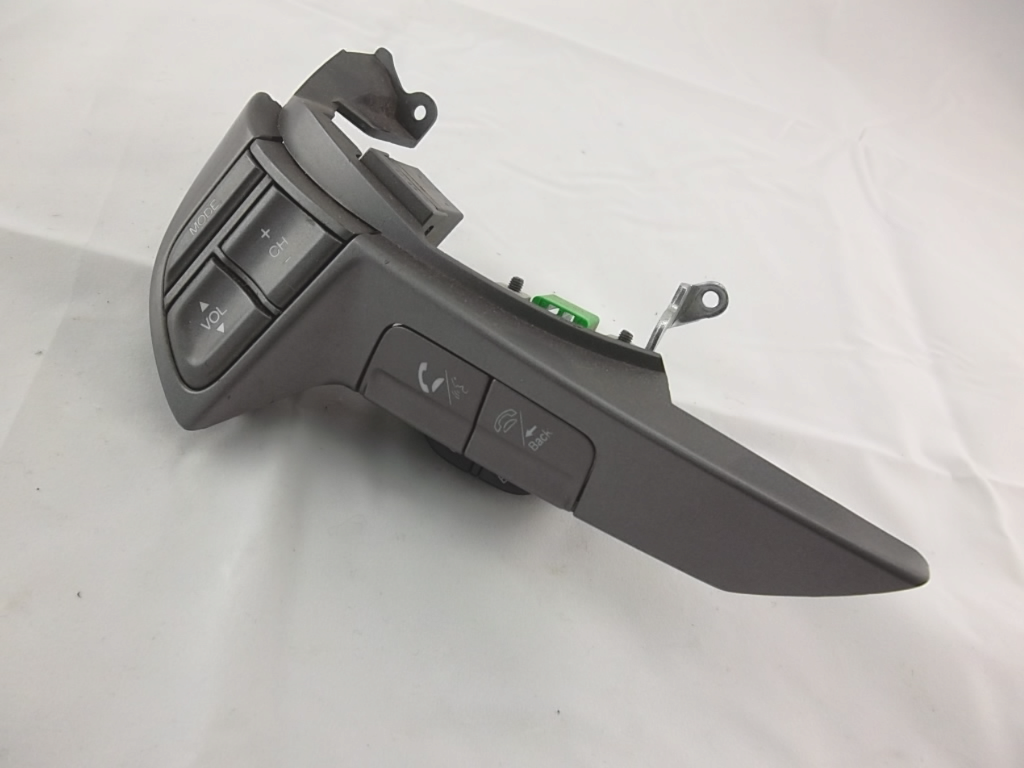 2009-2010 Honda Pilot Audio Remote Command Switch 35880-SZA-A01