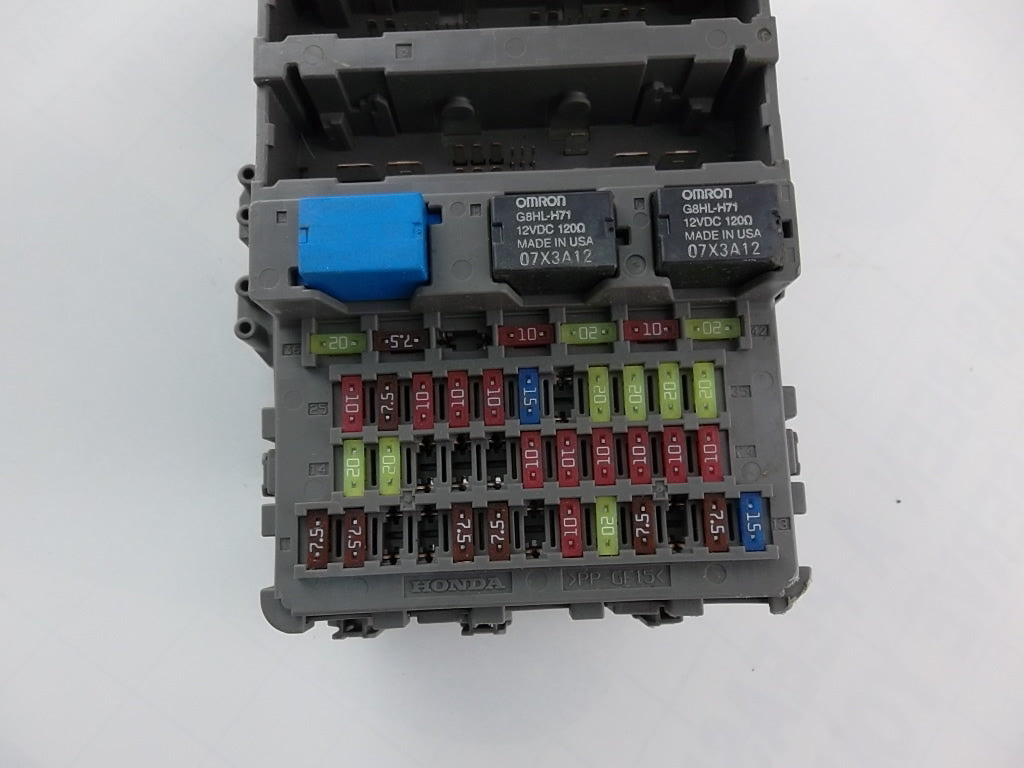 Fusebox Cabin 38200-T2A-A01 Honda Accord 4cyl LX 2013 2014