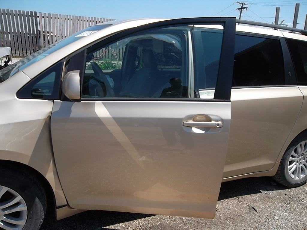 2011-2020 Toyota Sienna Front Door Driver Gold 67002-08060
