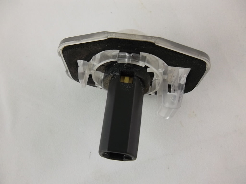 2011-2014 Toyota Sienna License Plate Lamp 81271-72011