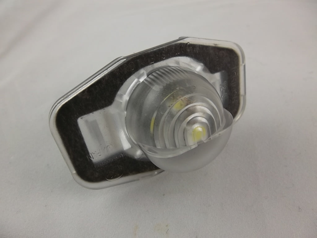 2011-2014 Toyota Sienna License Plate Lamp 81271-72011