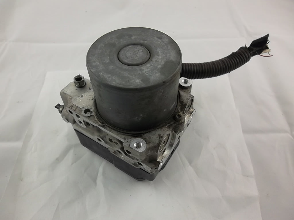 2014 Toyota RAV4 Anti-Lock Brake ABS Pump 44050-42281