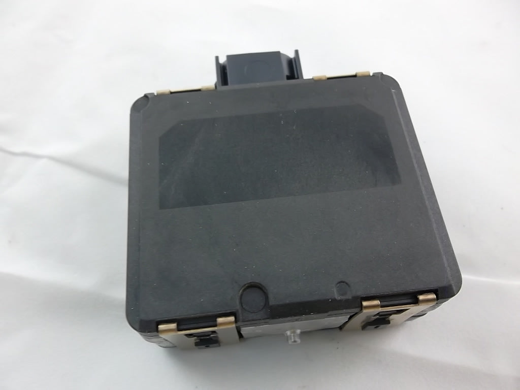 2020-2023 Mercedes Benz GLB250 Fuel Pump Computer Control Module 000 900 82 14