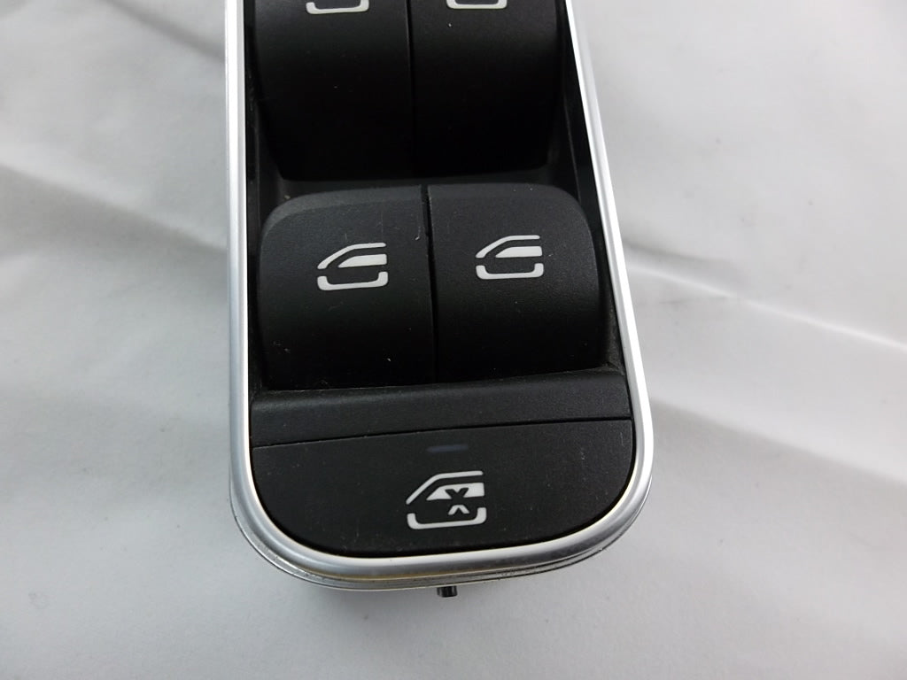 2020-2023 Mercedes Benz GLB250 Master Window Control Switch 167 905 98 03